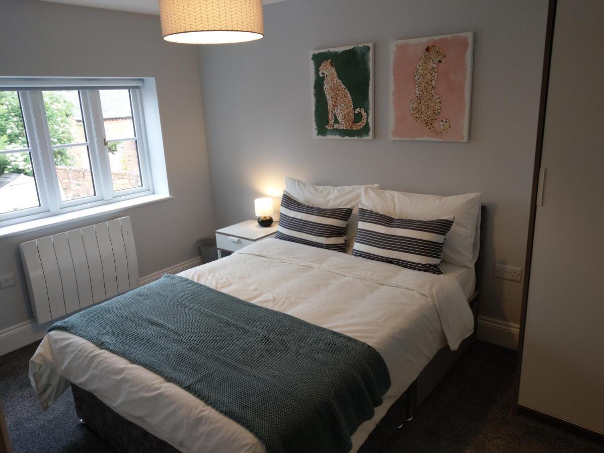 27 High Street Apartments Husbands Bosworth Bagian luar foto