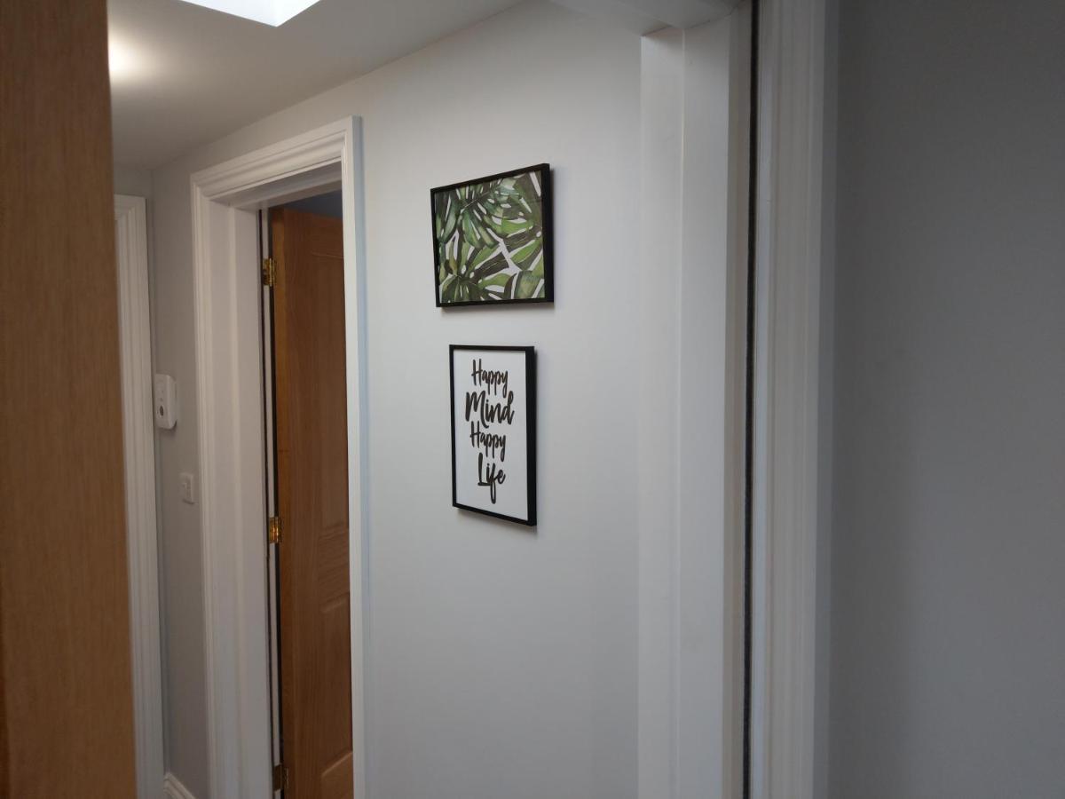 27 High Street Apartments Husbands Bosworth Bagian luar foto