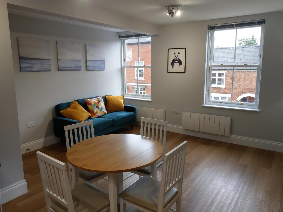 27 High Street Apartments Husbands Bosworth Bagian luar foto