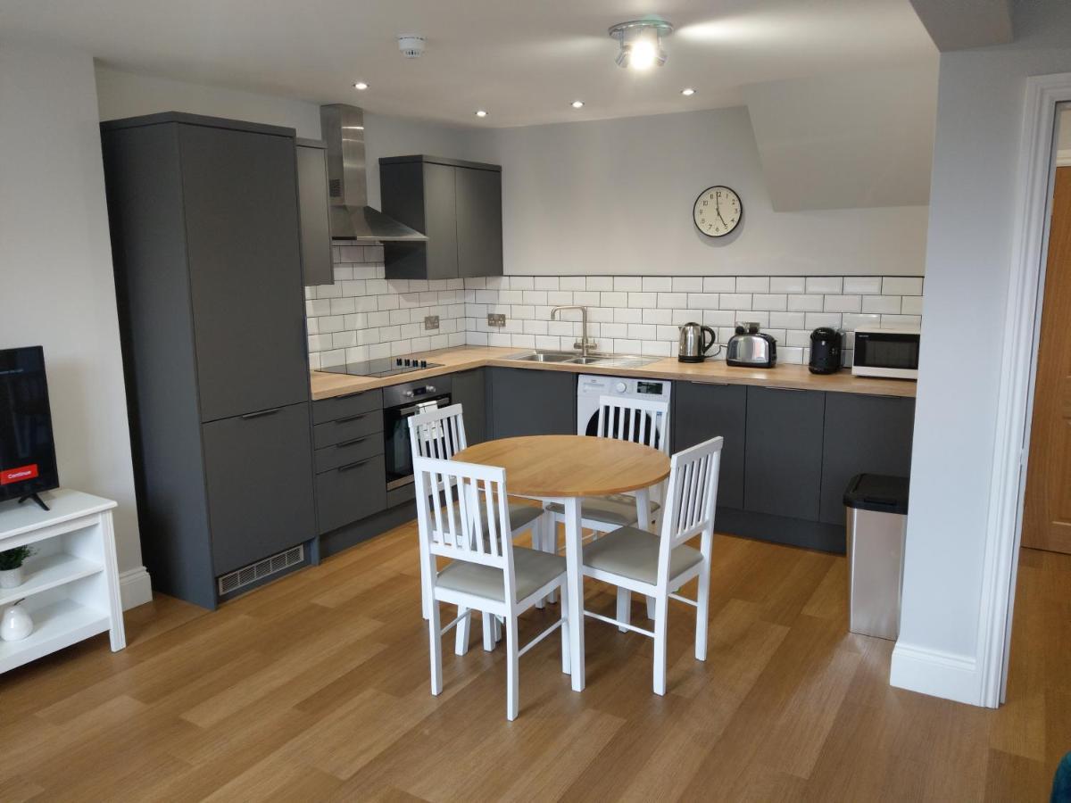 27 High Street Apartments Husbands Bosworth Bagian luar foto