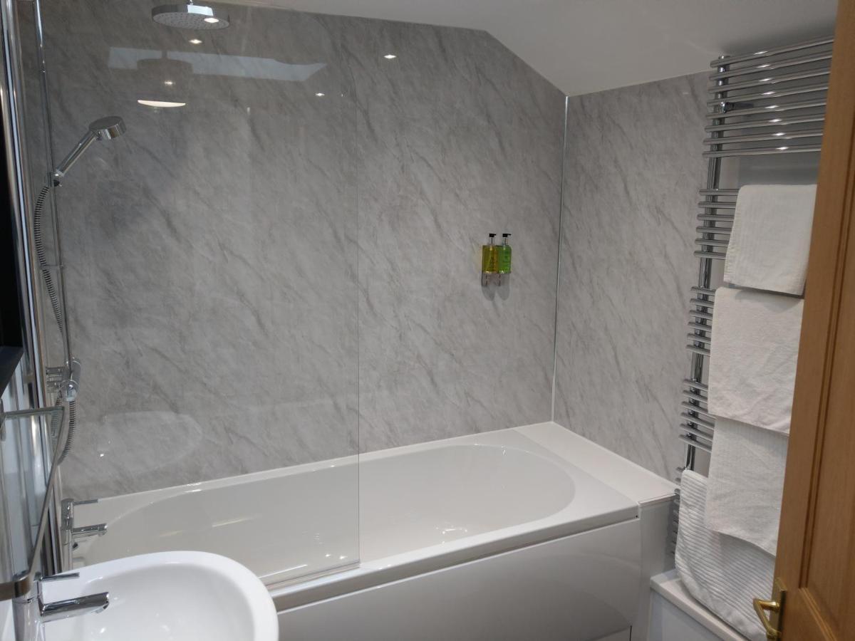 27 High Street Apartments Husbands Bosworth Bagian luar foto