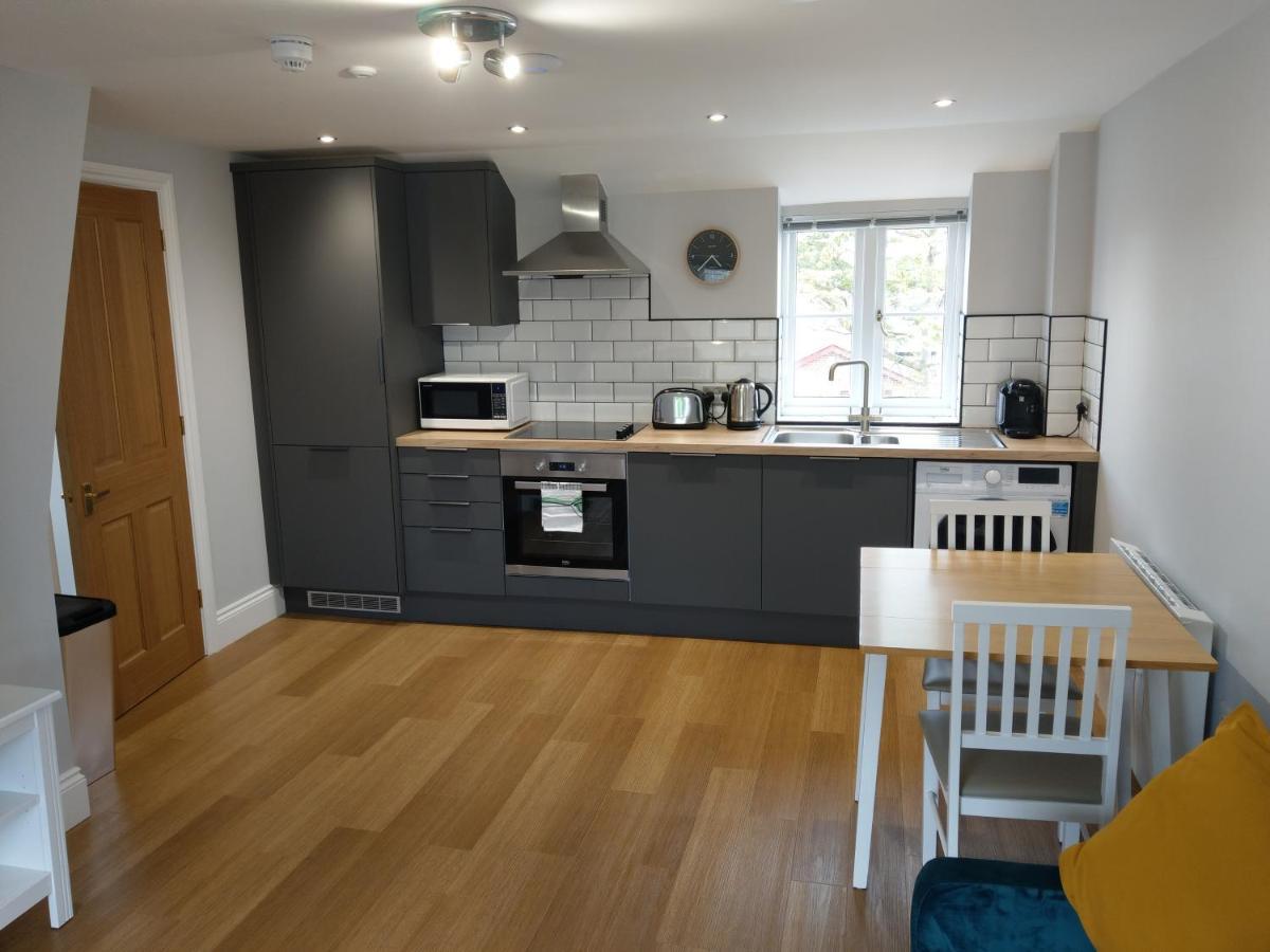 27 High Street Apartments Husbands Bosworth Bagian luar foto