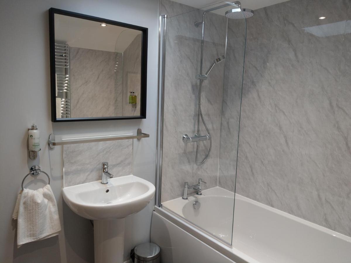 27 High Street Apartments Husbands Bosworth Bagian luar foto